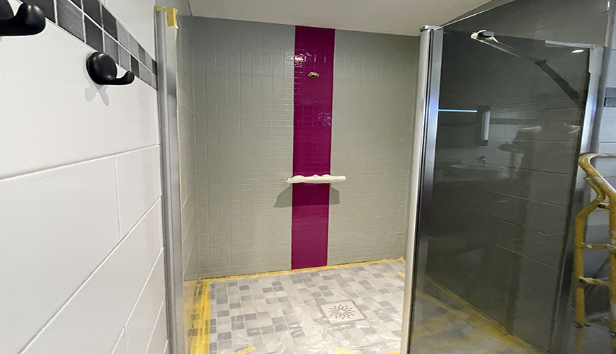 rénovation-peinture-intérieure-carrelage-résine-epoxy-batiment-décoration-corrèze-vallée-de-la-dordogne-lot-nord-du-lot