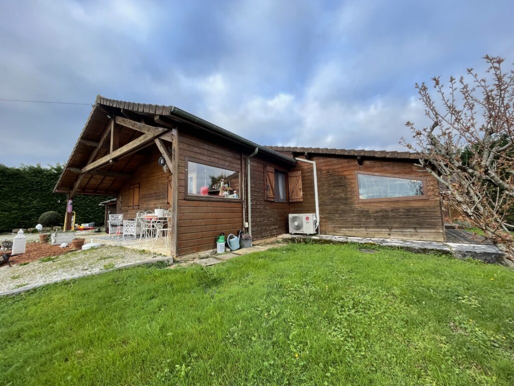 peinture-extérieure-chalet-bois-renovation-réfection-corrèze-beaulieu-sur-dordogne-19120