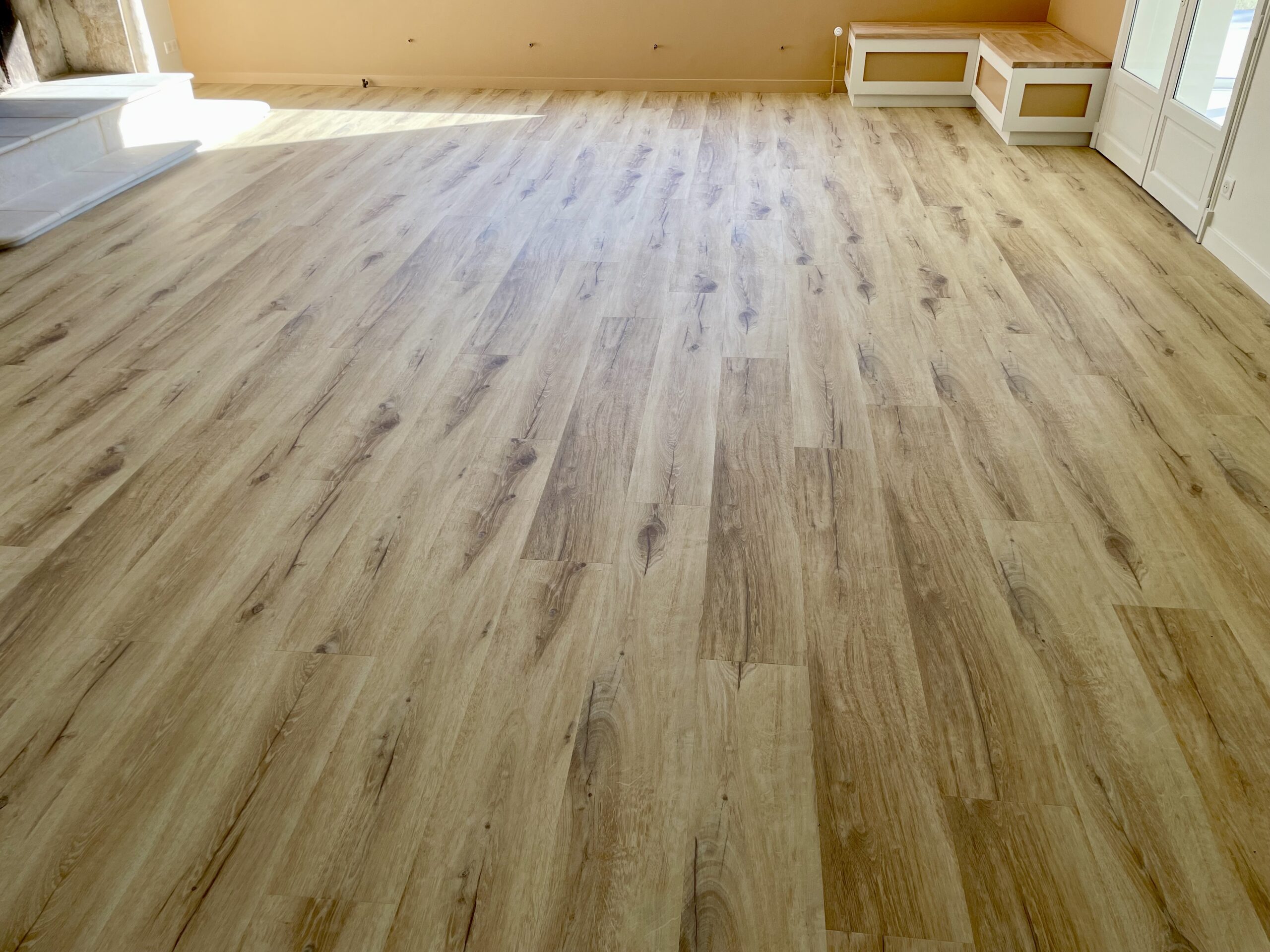 fourniture-pose-parquet-pvc-sols-souples-revêtement-sol-biars-sur-cère-46130