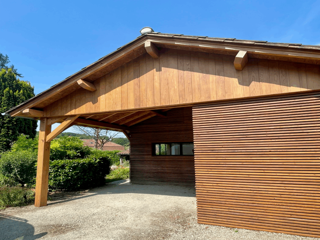 peinture-extérieure-renovation-bois-carport-lasure-ponçage-nuancea-sikkens-saint-céré-nord-lot